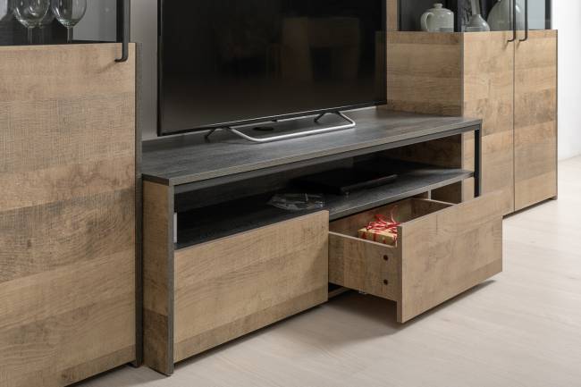 Два шкафа-пенала с подсветкой и тумба под ТВ Трувор № 18 цвет дуб гранж песочный/интра Два шкафа-пенала с подсветкой и тумба под ТВ Трувор № 18 цвет дуб гранж песочный/интра