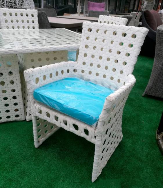 Комплект обеденный "Гольс", из натурального ротанга, 1+4, белый