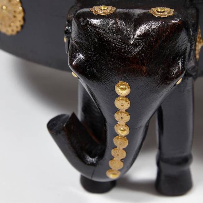 Столик Secret De Maison 3 SLONA ( mod. ND-005) дерево манго/латунная чеканка, Dia 48. В 19 см, этническая роспись (Комплект из 2 шт.) этническая роспись дерево манго/латунная чеканка