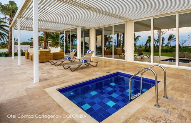 Шезлонг-лежак металлический Wave белый, серый 1910х715х300 мм Шезлонг-лежак металлический Wave белый, серый 1910х715х300 мм