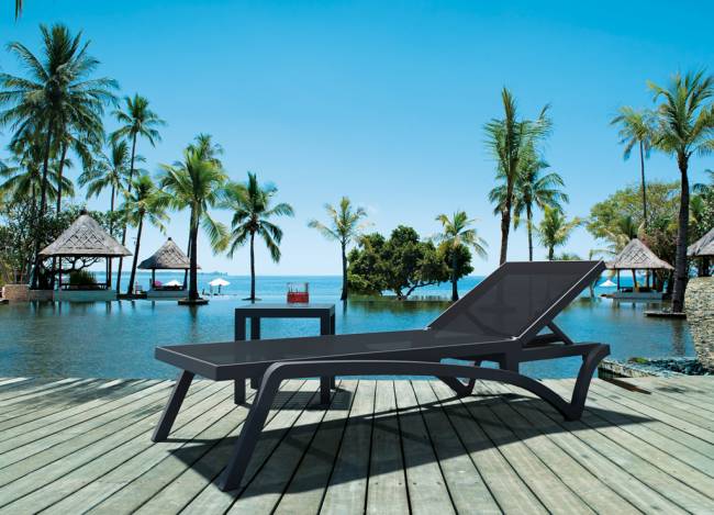 Столик пластиковый для лежака Ocean Side Table черный 450х450х450 мм