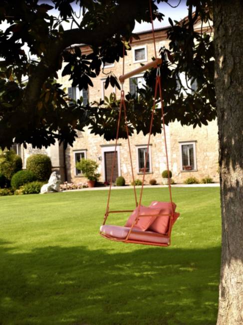 Качели плетеные Lisa Swing терракотовый, оранжевый 730х650х1750 мм Качели плетеные Lisa Swing терракотовый, оранжевый 730х650х1750 мм