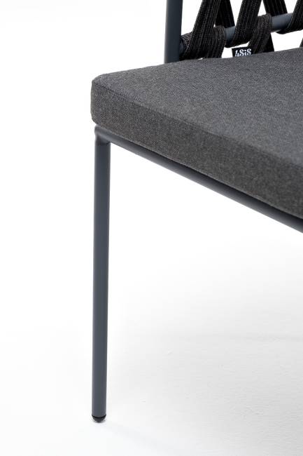 "Диего" стул плетеный из роупа, каркас из стали серый (RAL7022) муар, роуп темно-серый круглый, ткань темно-серая 027 "Диего" стул плетеный из роупа, каркас из стали серый (RAL7022) муар, роуп темно-серый круглый, ткань темно-серая 027