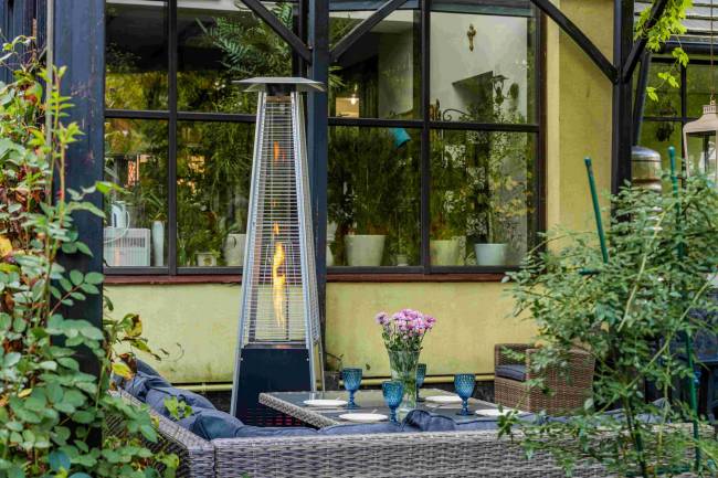 Уличный газовый обогреватель ADAM из металла Уличный газовый обогреватель ADAM из металла